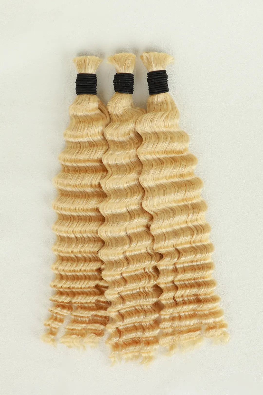 Mèches de cheveux humains blonds ondulés profonds 613 pour tressage BU04