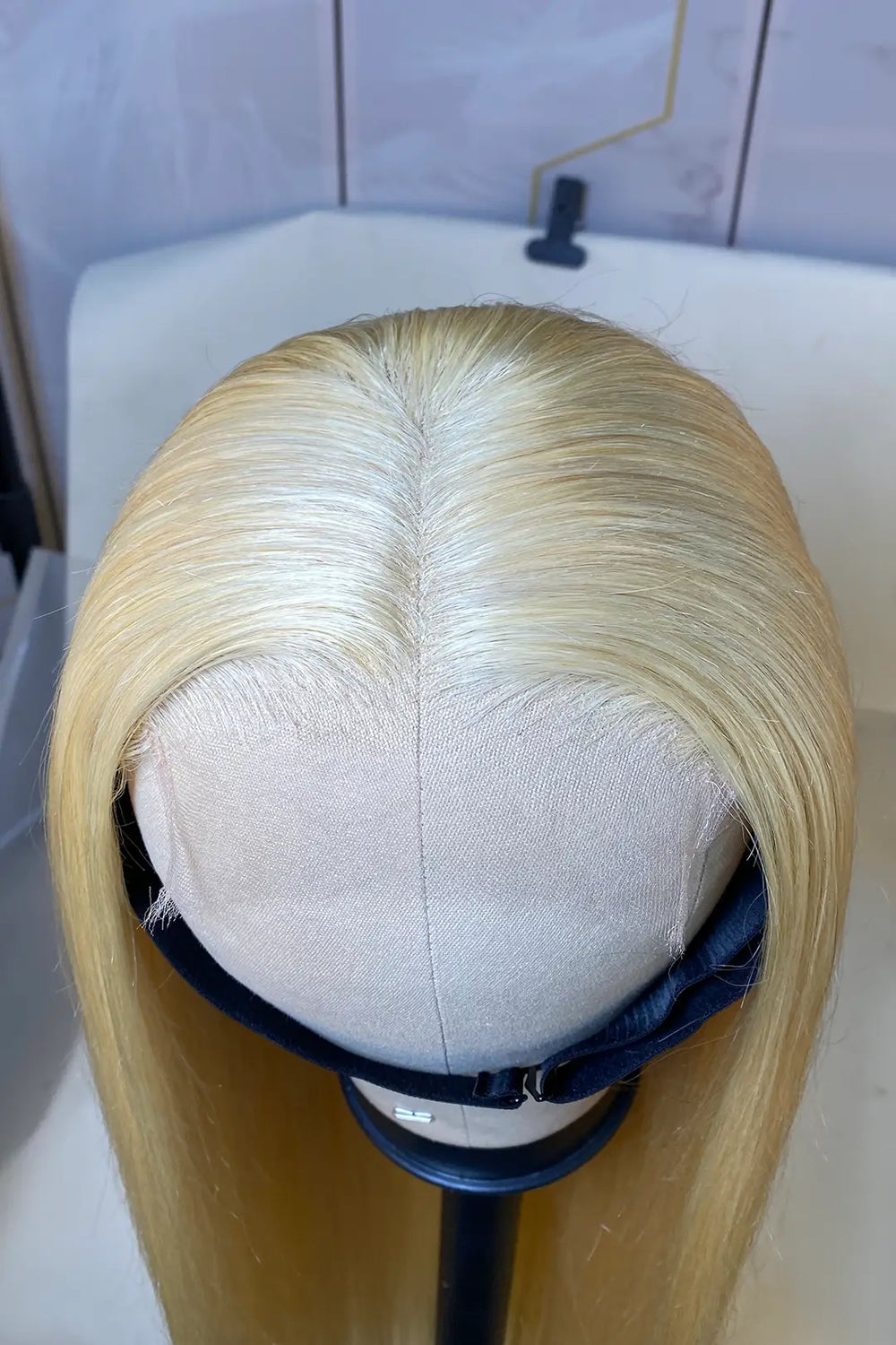 613 hd lace wig 5x5 frontal glueless top view detail
