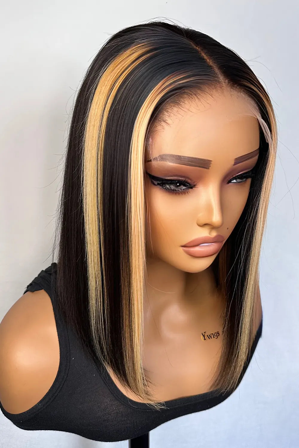 shoulder-length-black-bob-with-blonde-highlights-bone-straight-2