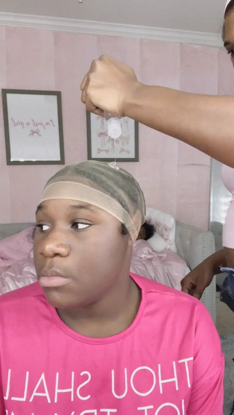 TikTok influencer jadealeciaaa Showing The Braiding Process Of Cambodia Virgin Hair Bundles, sew-in extensions Body Wave