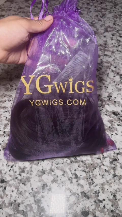 Tiktok Influencer ravyn Showing The Braiding Process Of Cambodia Raw Hair Bundle Straight Natural Colour 12a