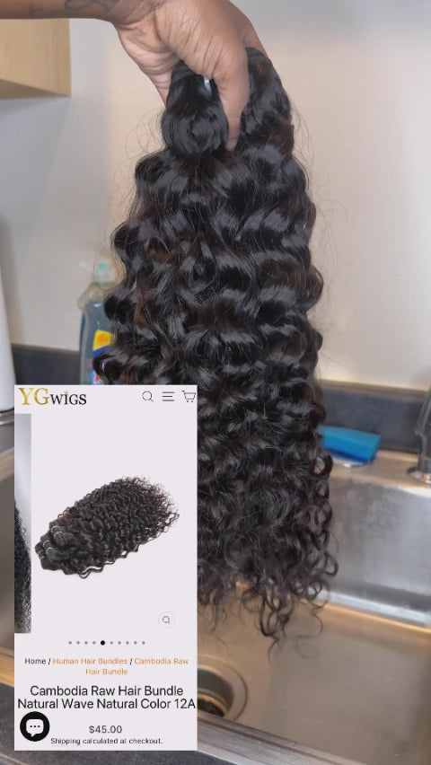 Tiktok Influencer shay Showing The Braiding Process Of Cambodia Raw Hair Bundle Natural Wave Natural Colour 12a