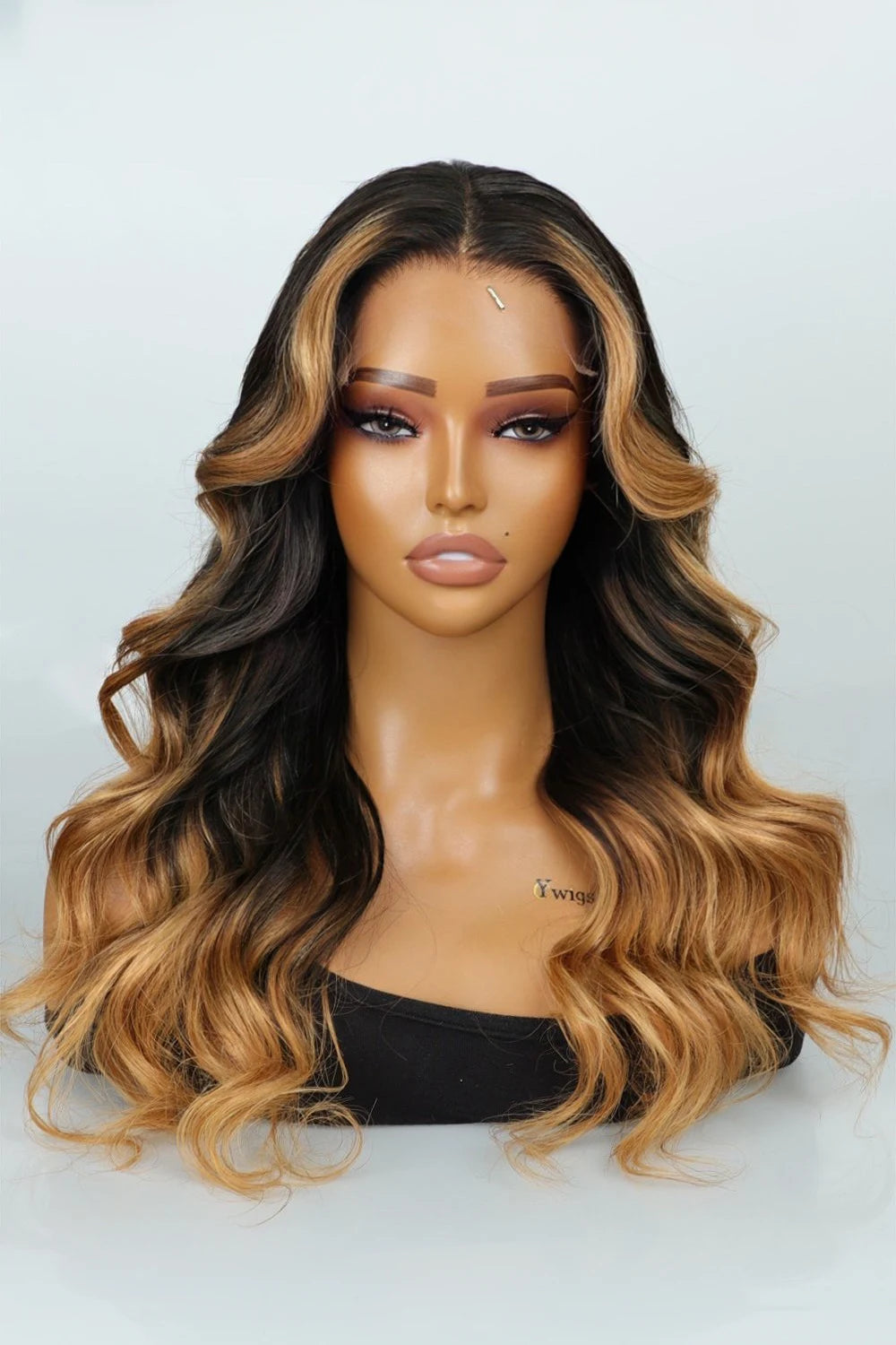 5x5-lace-closure-strawberry-blonde-skunk-stripe-wig-body-wave-2