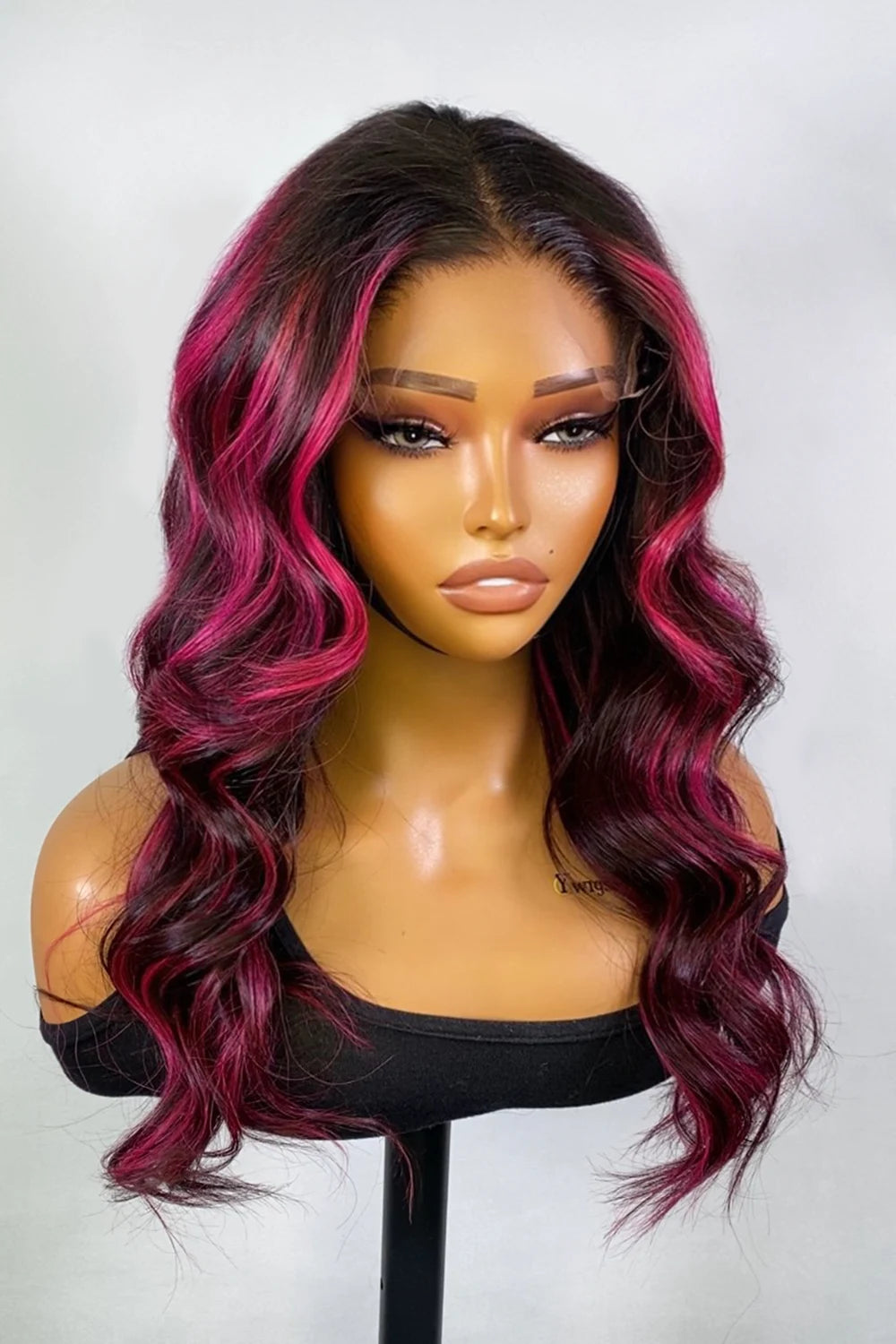 burgundy-red-skunk-stripe-wig-gluess-hd-lace-frontal-body-wave-1