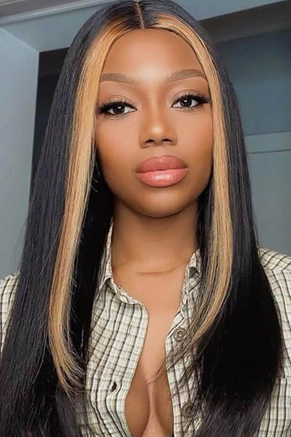 t-part-lace-wig-straight-blonde-highlights-skunk-stripe-hair-4