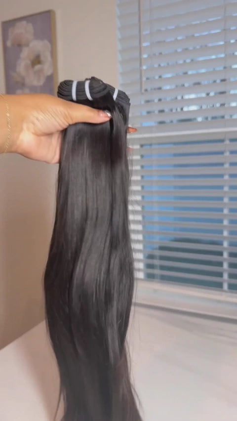 Internet Celebrity Davidasdiary Showing The Cambodia Raw Hair Bundle Body Wave Natural Color Preparation Process