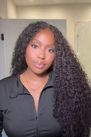 Tiktok influencer iamshelly shows the braiding process of burmese curly with spiral curls ends bulk hair