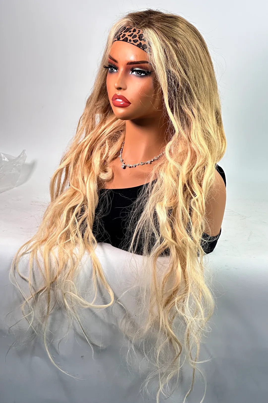 Ygwigs Lace Headband Wigs 76cm Body Wave T1B/613 Kleur