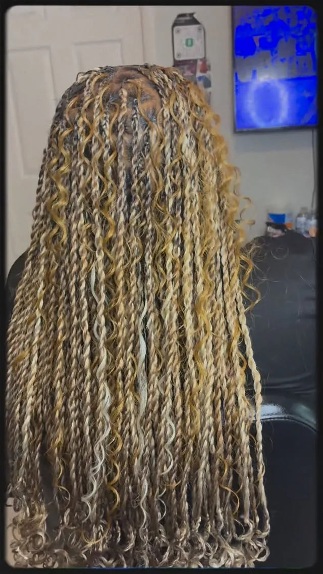 Long blonde and brown boho twists with loose curly strands and curled ends, hairstylist located in Hueytown, AL