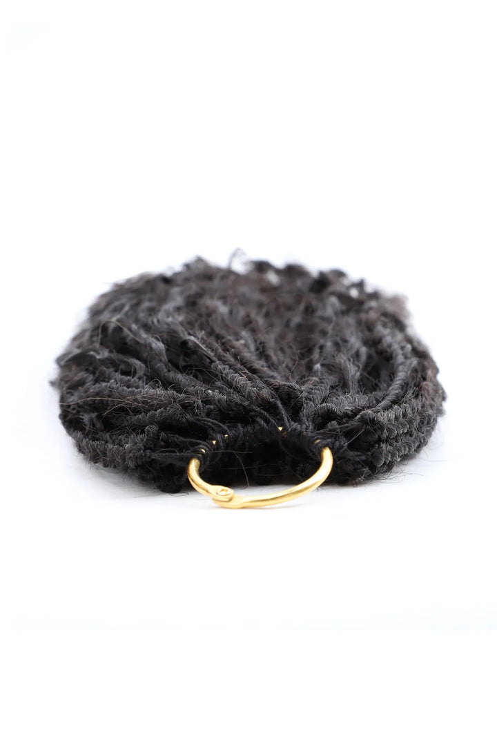 Detail of the ends of boho crochet box braids pre looped deep wave curls human hair 40 strands