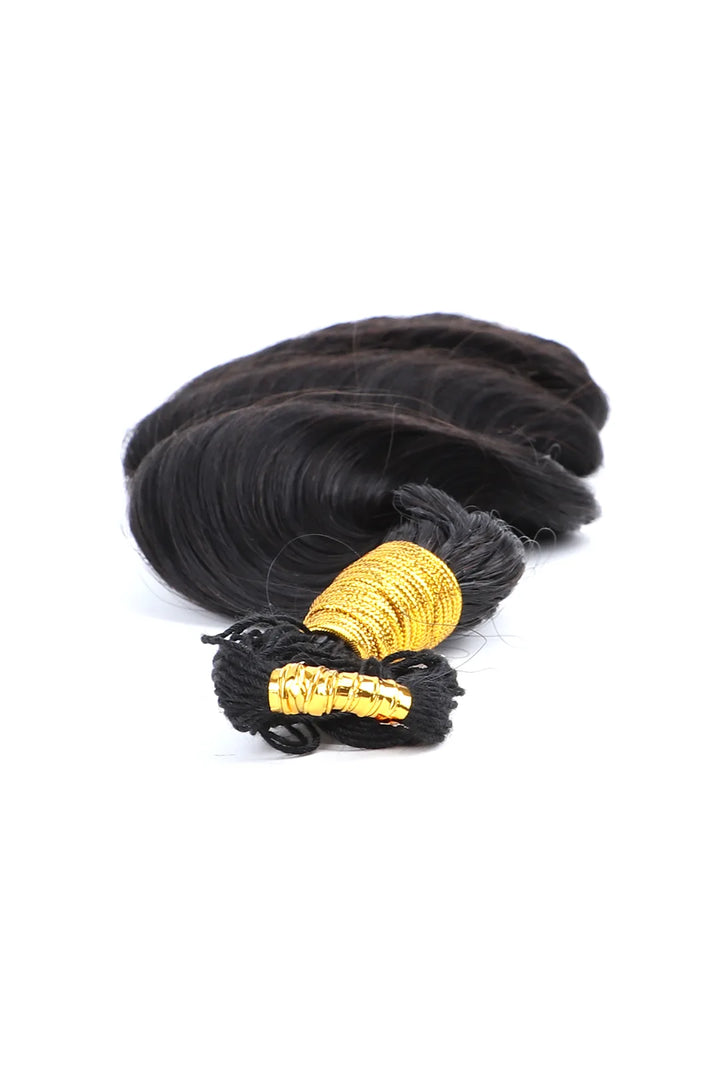 Detail of the ends of braiding feather crochet human hair loose wave long cord