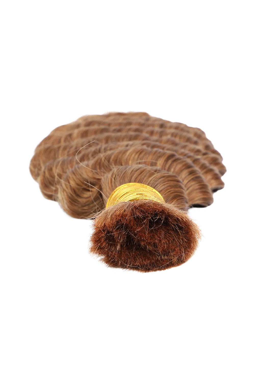 Detail of the ends of double drawn 30a light auburn bulk hair deep wave bu46