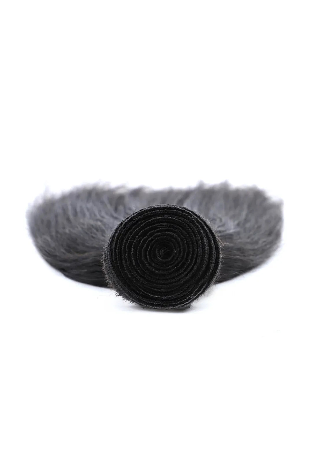 Detail of the ends of yaki brazilian hair bundles sew in extensions