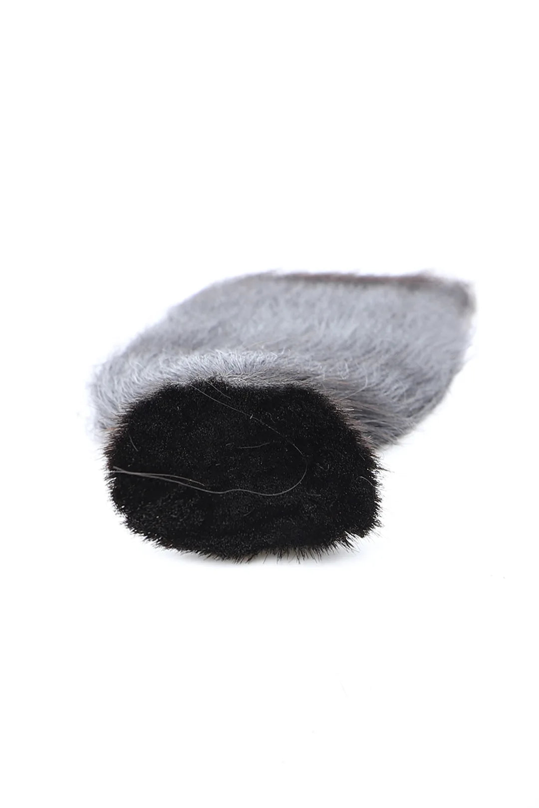 Detail of the ends of yaki bulk human hair for braiding natural black bu33