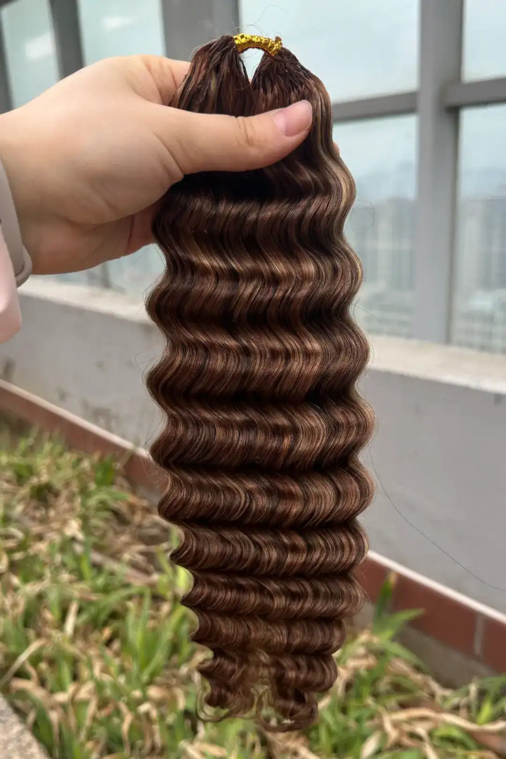 Outdoor picture of highlight blend #4/27/30 deep wave feather crochet human hair