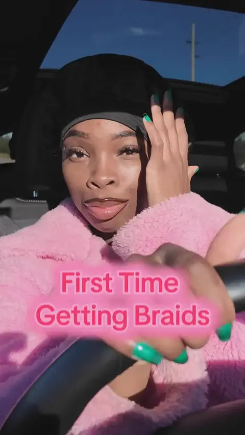 Tiktok Influencer diamondsgalore Showing The Braiding Process Of Loose Wave Bulk Hair Natural Black