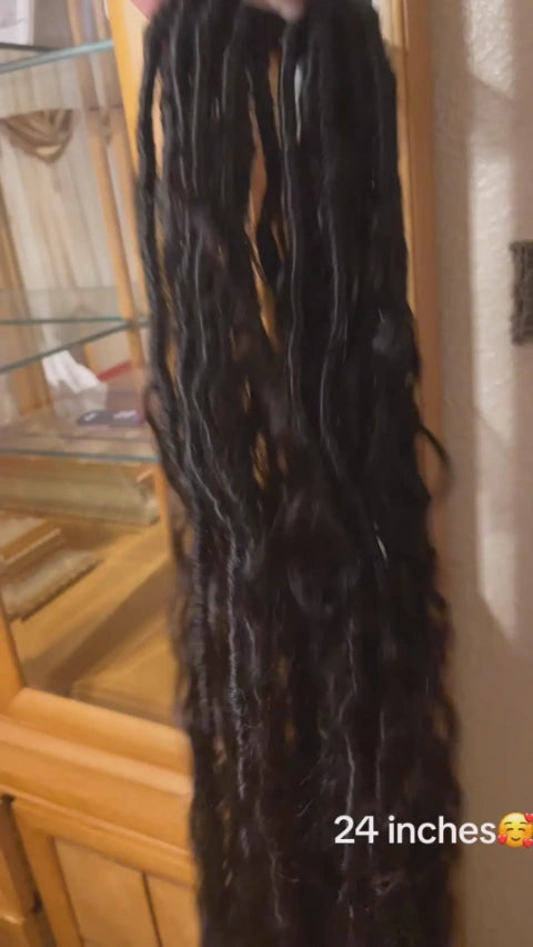Tiktok Influencer Itsjustsharnee Showing The Process Of Braiding Crochet Faux Locs Braids With Human Hair Curls Deep Wave Pre-Looped