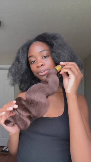 Tiktok Influencer-naomiii Showing The Braiding Process Of Dark Brown Body Wave Bulk Hair