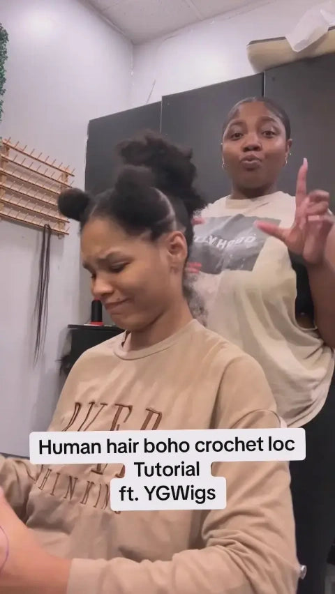 Tiktok Influencer Thebraiddownbar Showing The Braiding Process Of Crochet Mermaid Braids With Human Hair Curls, Pre-Looped Loose Wave