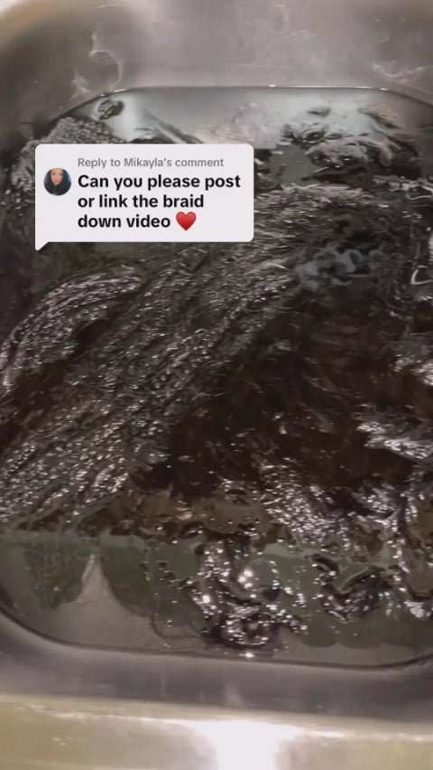 Tiktok Influencer timmychoo Showing The Braiding Process Of Crochet Mermaid Braids With Human Hair Curls, Pre-Looped Loose Wave
