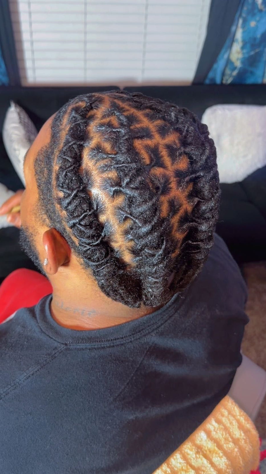 Men’s starter locs with clean triangle parting, hairstylist in Texas City, TX