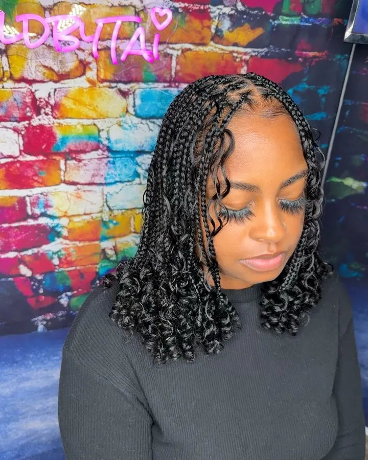 Black boho knotless braids with curly ends, hairstylist in Norfolk, VA