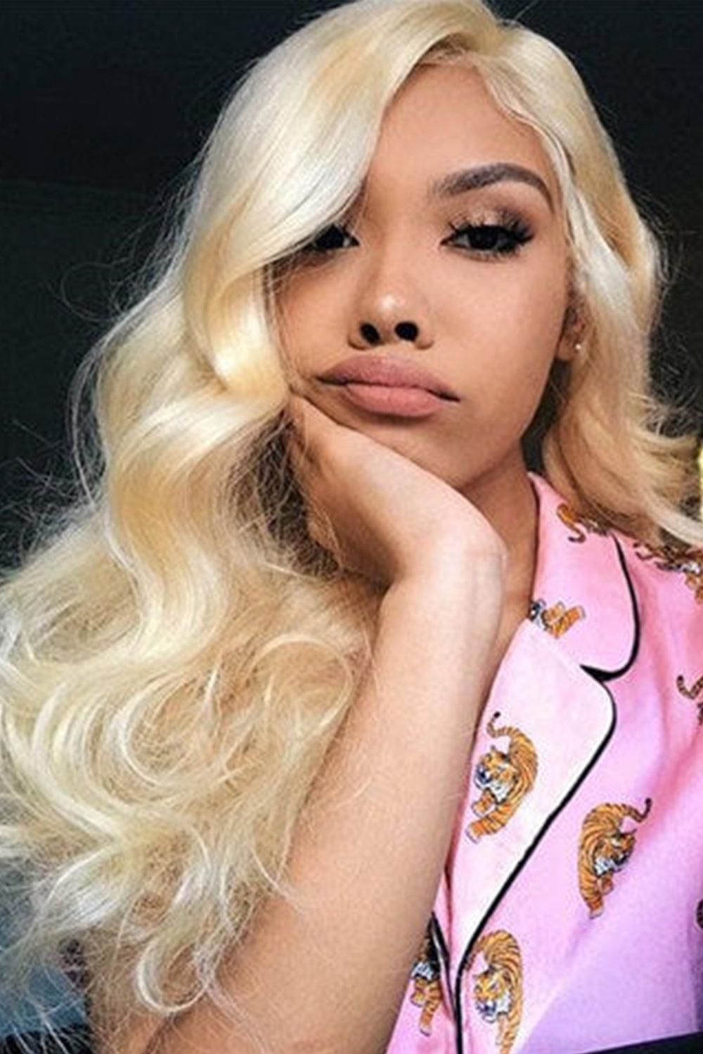 Glueless Hd Lace Front Long Wig 613 Blonde Body Wave Fake Scalp display picture 3