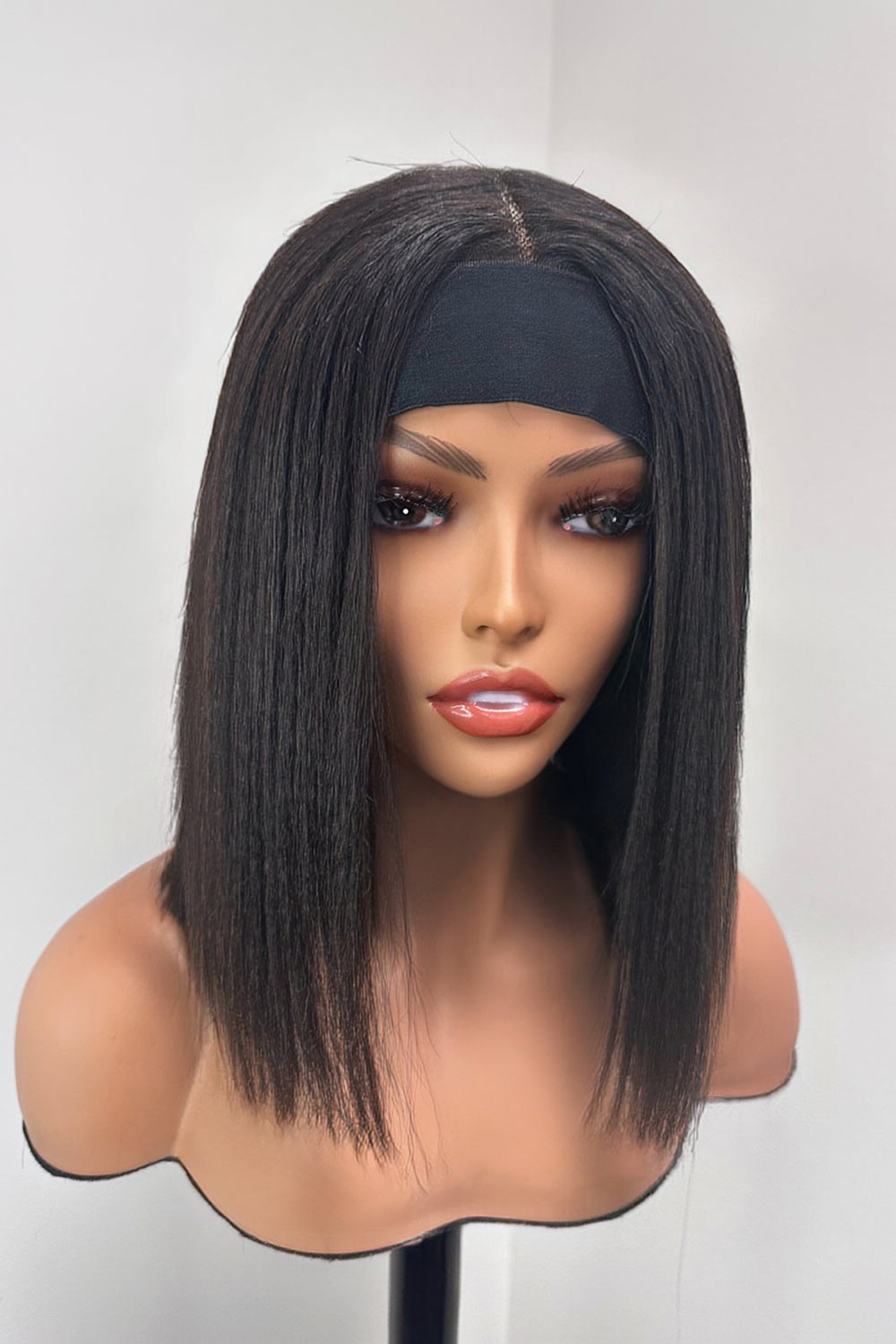 12-inch-blunt-cut-bob-lace-headband-wig-kinky-straight-black-2