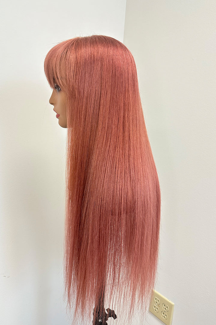Pelucas de diseñador: peluca recta larga y sedosa de color rosa claro con flequillo amigable